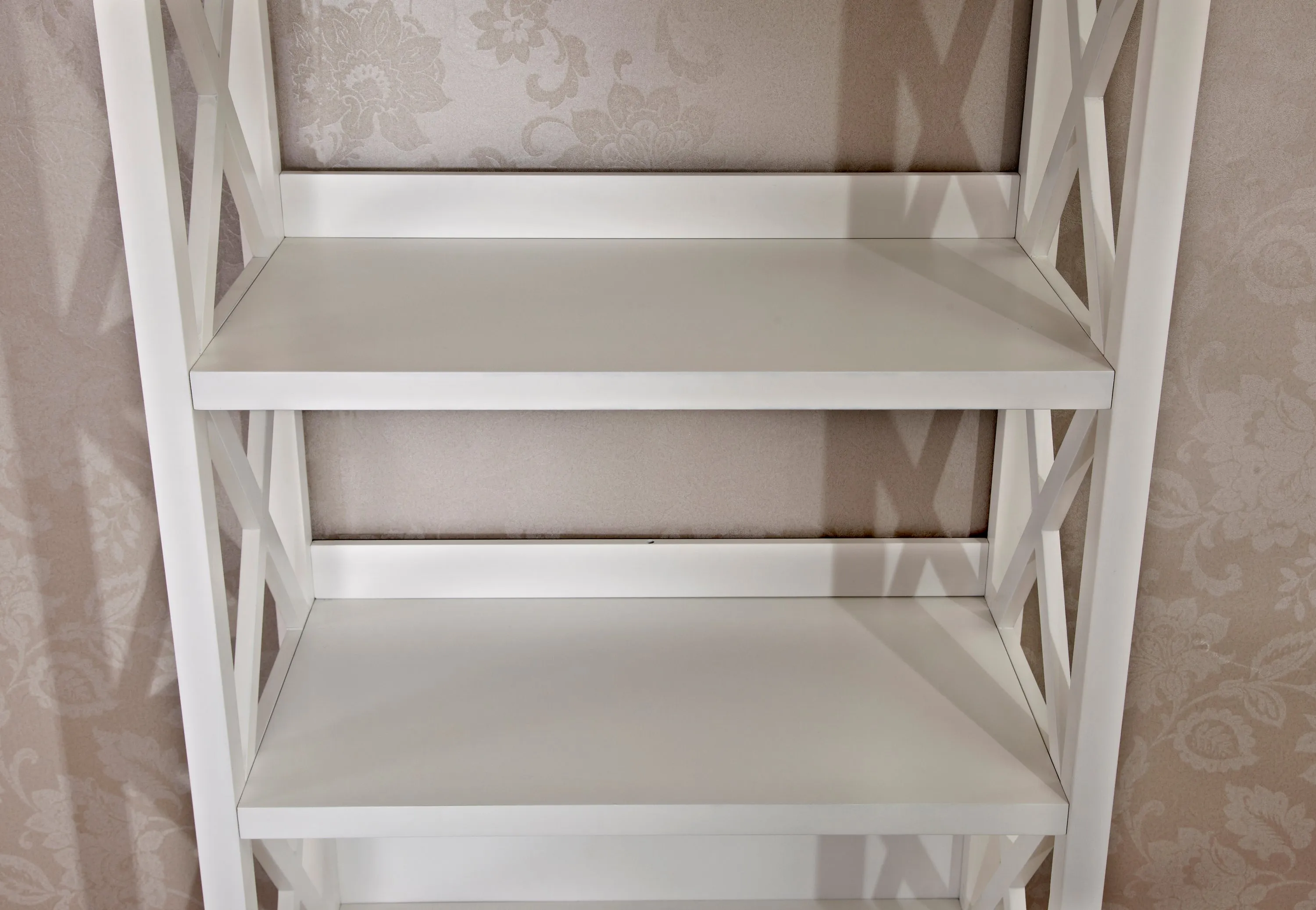 67‘’ Bookshelf with Sturdy Solid Frame
