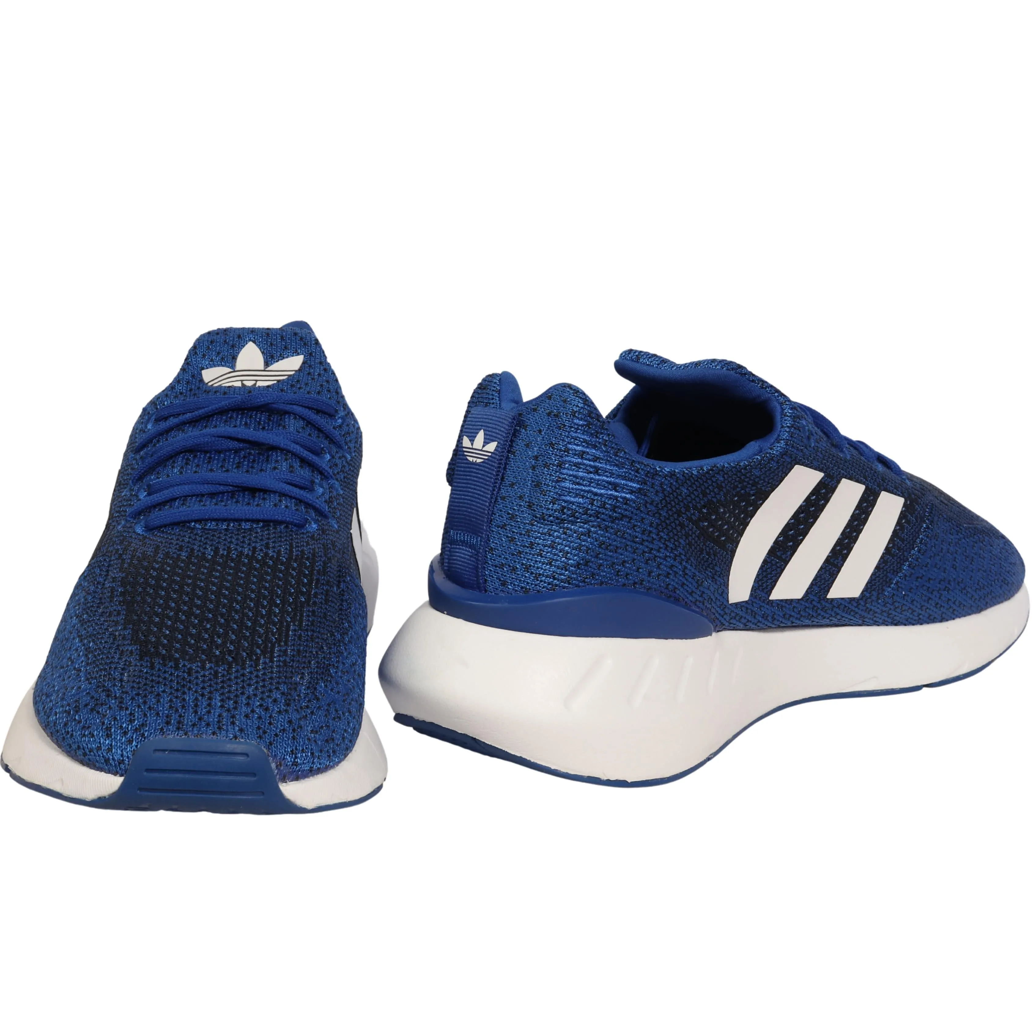 ADIDAS - Swift Running 22