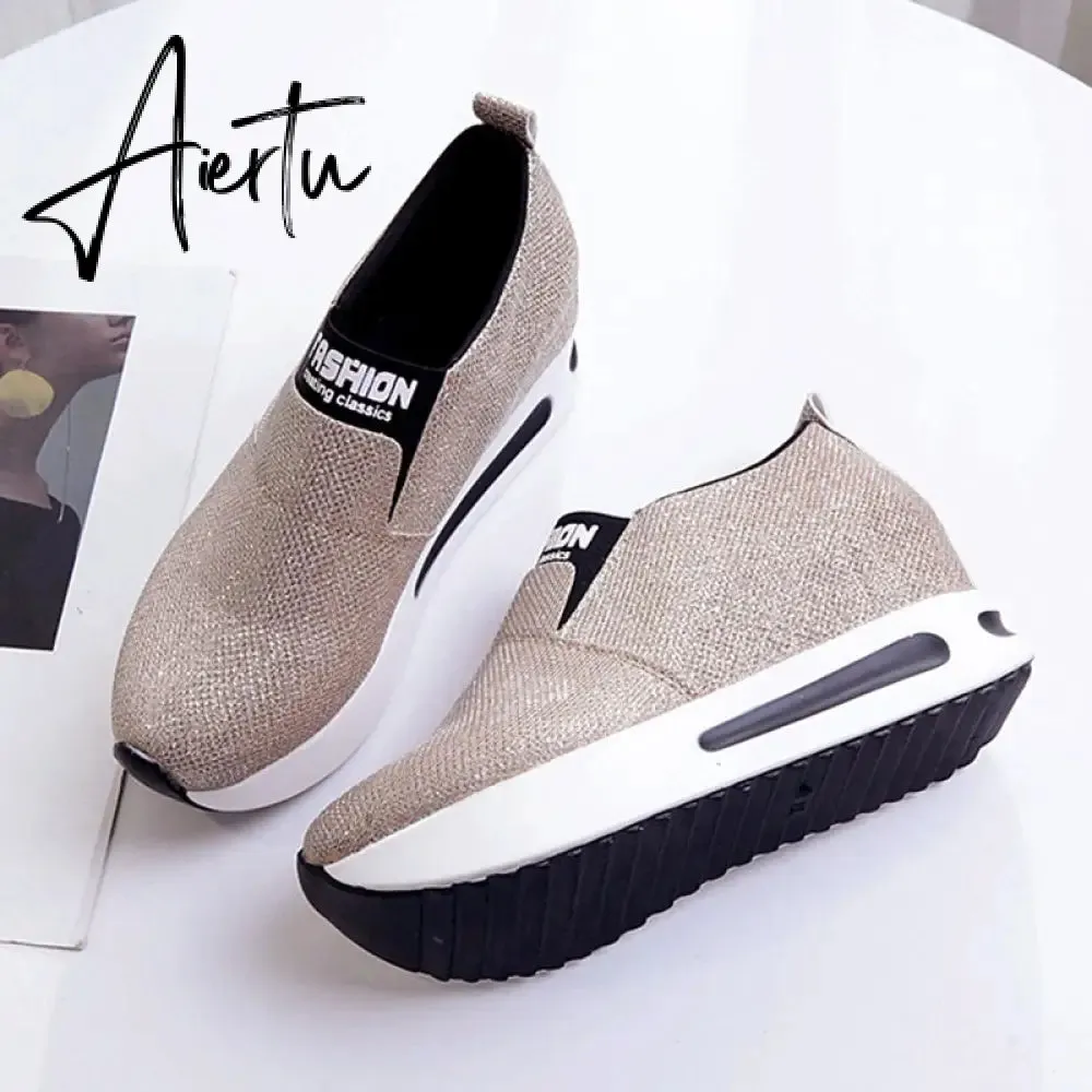 Aiertu platform shoes Flat Shoes women Slip On Casual Platform Shoes women winter women's casual shoes leather shoes slip on sneakers