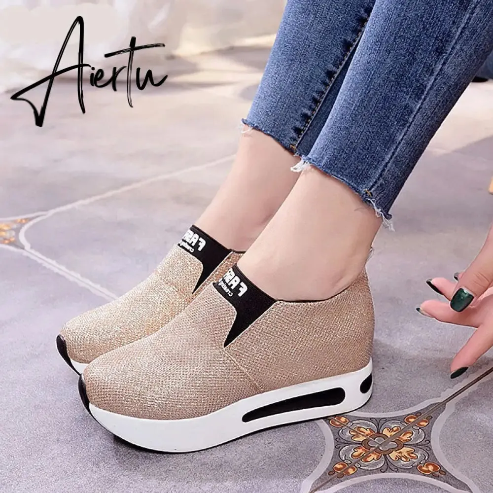 Aiertu platform shoes Flat Shoes women Slip On Casual Platform Shoes women winter women's casual shoes leather shoes slip on sneakers