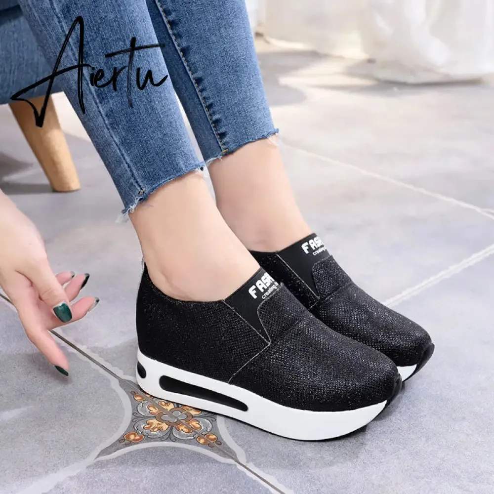 Aiertu platform shoes Flat Shoes women Slip On Casual Platform Shoes women winter women's casual shoes leather shoes slip on sneakers