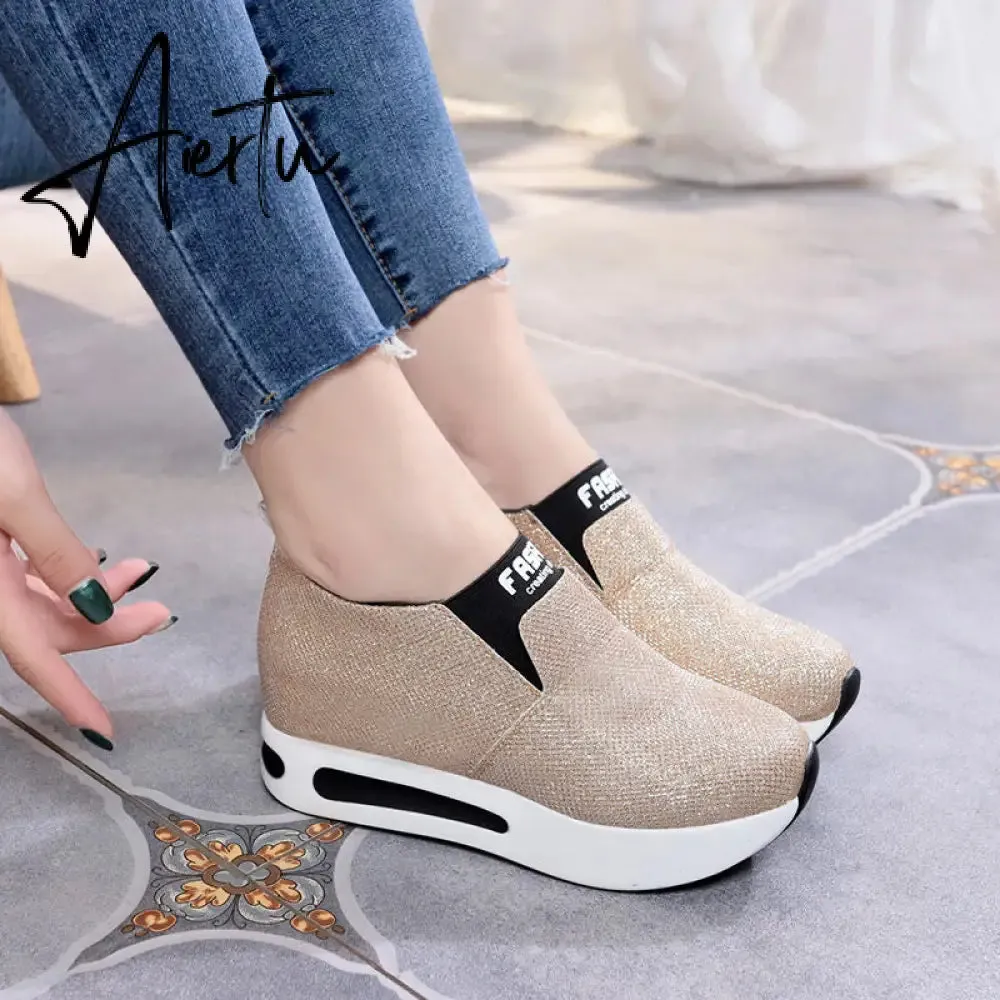 Aiertu platform shoes Flat Shoes women Slip On Casual Platform Shoes women winter women's casual shoes leather shoes slip on sneakers