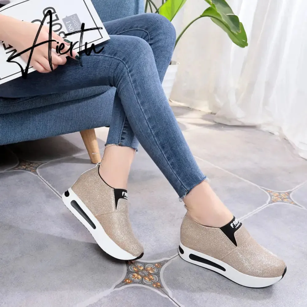 Aiertu platform shoes Flat Shoes women Slip On Casual Platform Shoes women winter women's casual shoes leather shoes slip on sneakers