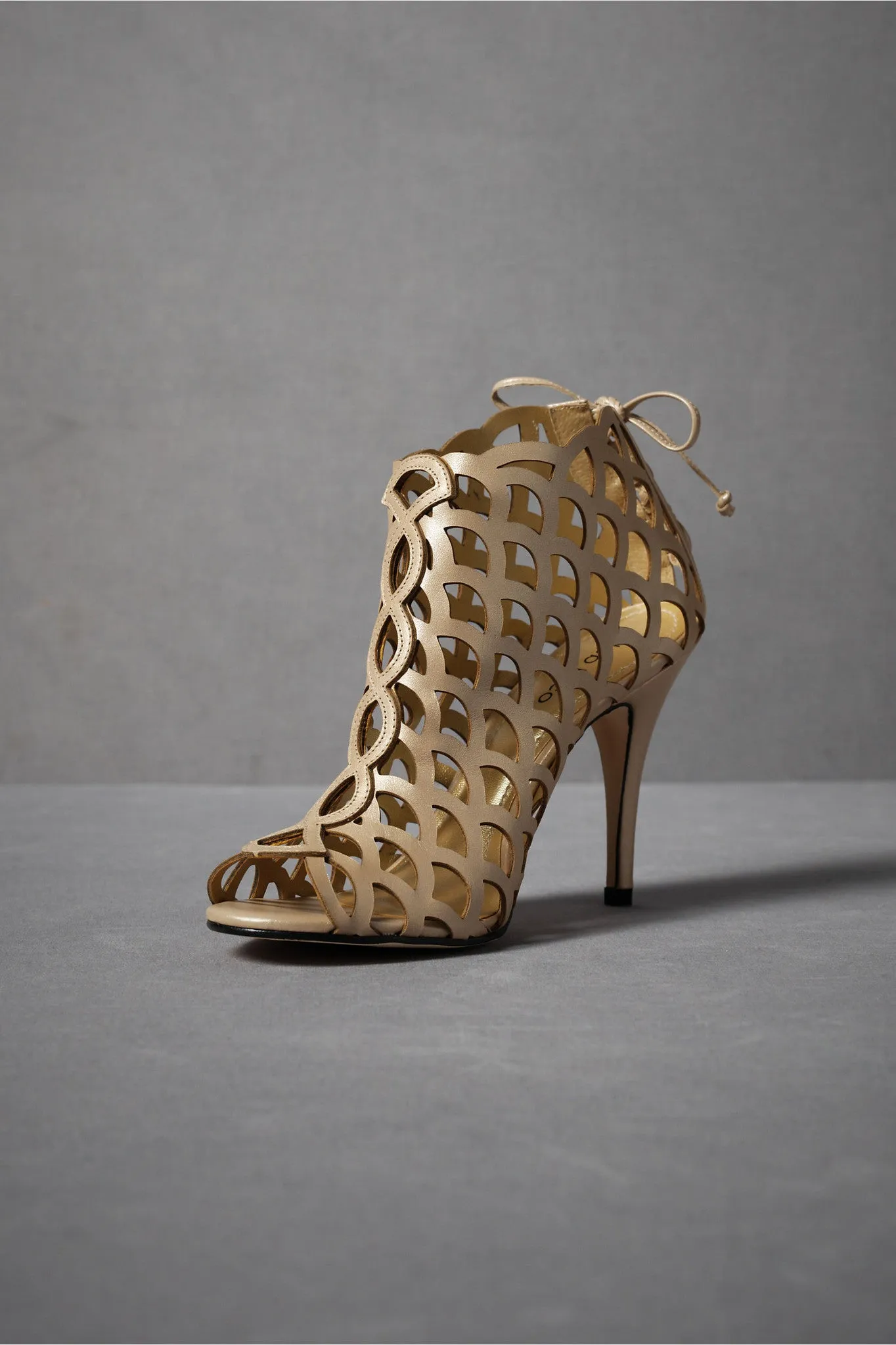 Chain-link Heels