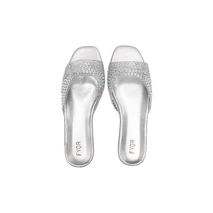 Clear and Embellished Slide MY 251