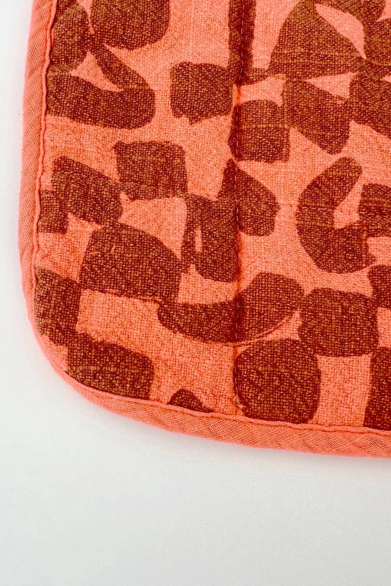 Jenny Pennywood Potholder Amber Checks