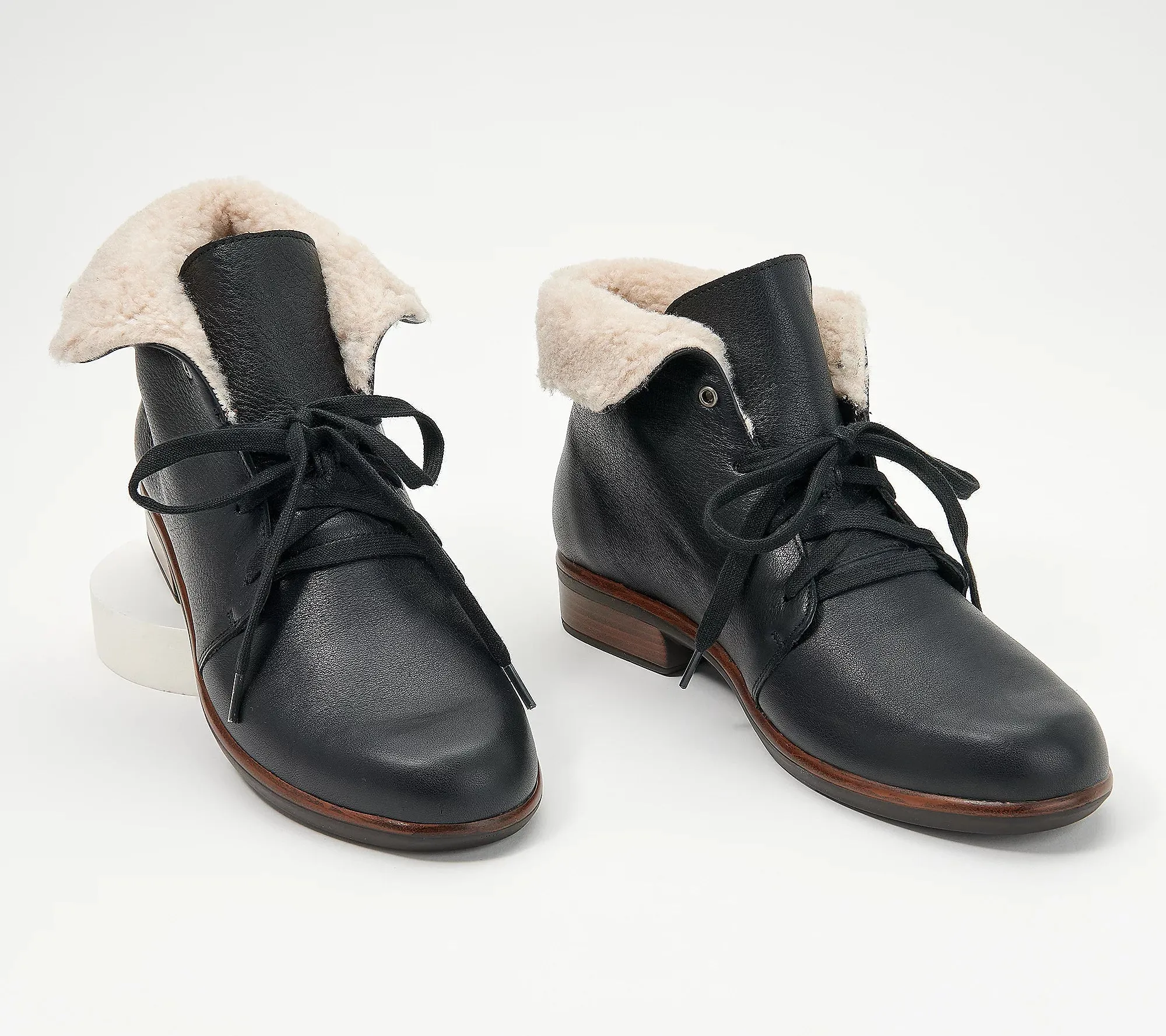 Naot Pali 26013 Cuff Detail Lace Up Boot