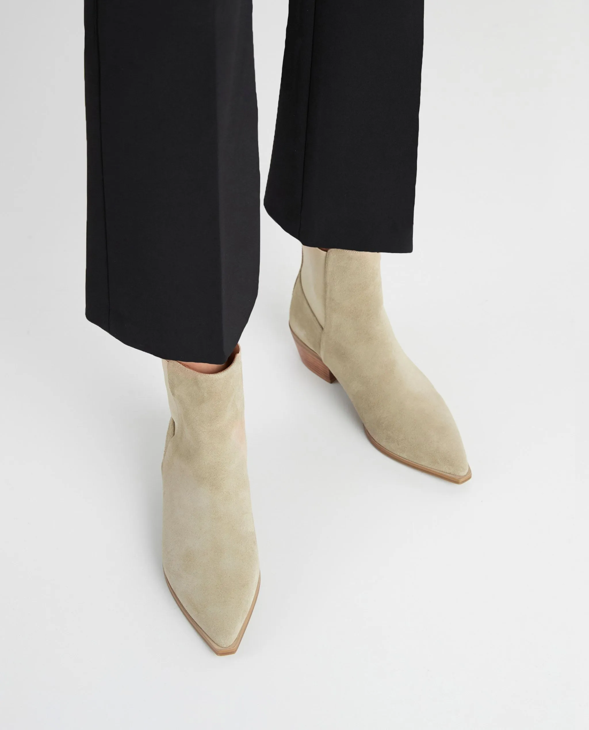 Willow Suede Sand Boots