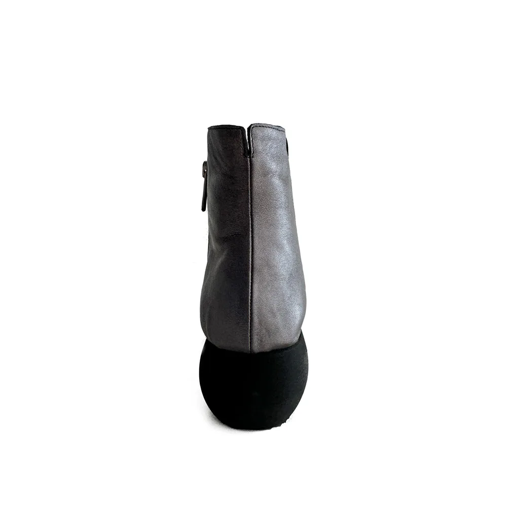 ZELDRIS BLACK SUEDE COMBO